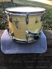Ludwig Dual Strainer Snare Drum Help?