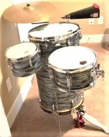 Vintage 1966 Blue Oyster Pearl 16&quot; Floor Tom