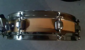 TAMA ARTWOOD (?) 13x3 SNARE DRUM
