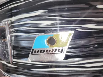 Late-70 (78?) Ludwig with 3 ply?