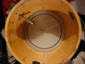 Late-70 (78?) Ludwig with 3 ply?