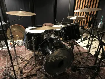Rogers drums unseen badge/sticker