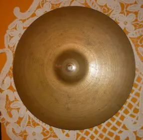 Zildjian 15&quot; hi hats
