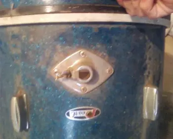 WTB:Tom mount arm for mid 60's Pearl