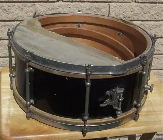 Need Some &quot;quick&quot; Help Re: Leedy Reliance Snare