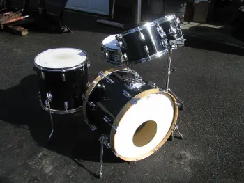Mid 70's Pearl sets