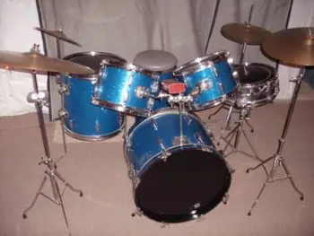 Rogers drum set valuation request
