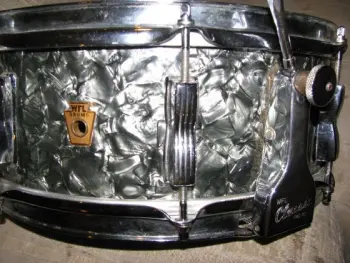 WFL 5'' snare looks weird to me...