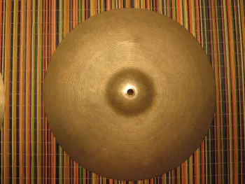 Paiste 602 14 inch hats