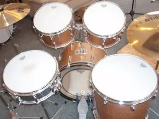 Vintage mid-60's Slingerland Solo set-Champagne Sparkle