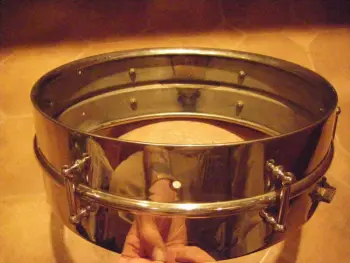 Need help IDing 1920s Snare Drum...