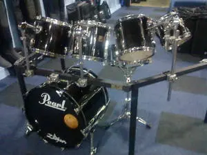 PEARL MMX???  Help needed for Identification