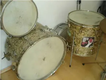 Some current Japanese auction goodies