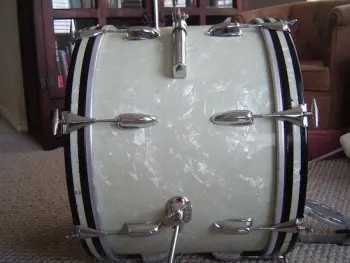 Restoration complete: '59-60 Slingerland Bass drum
