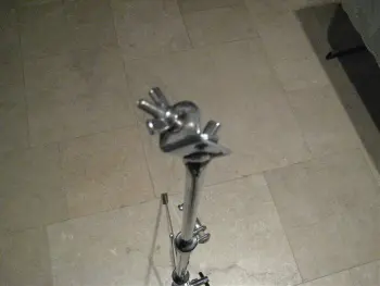Cymbal stand id please