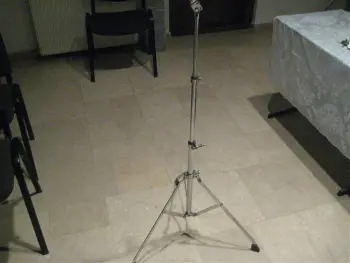 Cymbal stand id please