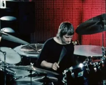 1970s S/S Ludwig Thunder Down Under