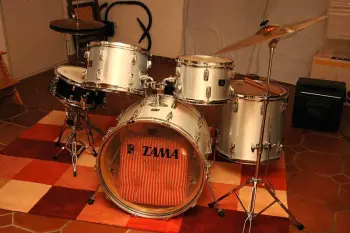 Tama vintage drums