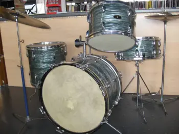 Tama vintage drums