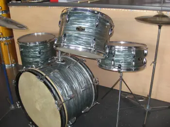 Tama vintage drums