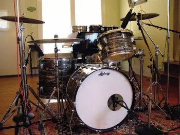 Vintage drums using RIMS mounting