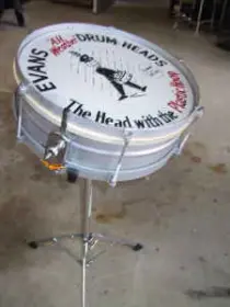 need help identifying this vintage snare, see pics