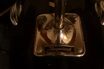 Trying to identify 70s Slingerland kit