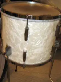 gretsch 40's 3ply WMP toms, 12 and 14, broadkaster lugs - what would u offer?