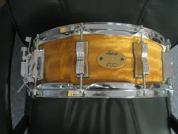 ludwig classic snare