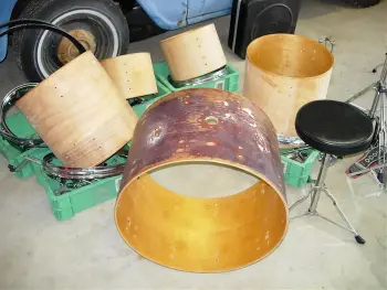 Need help identifying the age and model of my drums