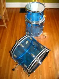 it does exist! (vistalites in jazz sizes)