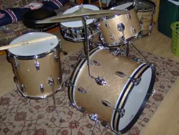 Ludwig Downbeats? may be selling