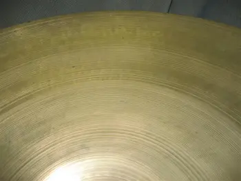 Please help me identify this cymbal