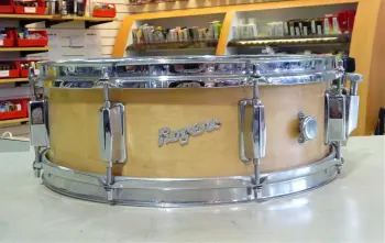 Trying to date Rogers snare / determine worth