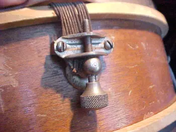 1930s  snare ... help with ID ??