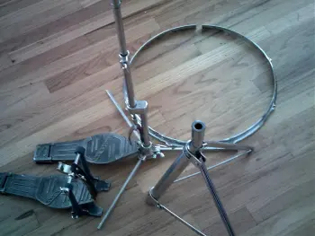 New to the site. Need help identifying Slingerland kit.