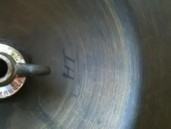 Interesting vintage cymbals...
