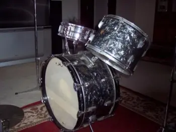 BDP Preserial KB Ludwig kit, floor tom needed