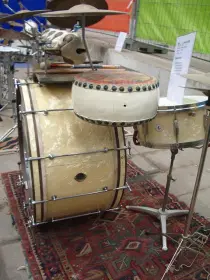 Late 30's early 40's WFL kit