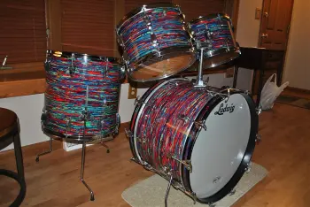 Psychedelic Red Ludwig set Keystone Badges