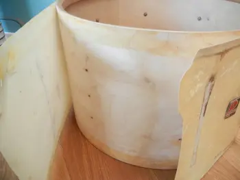 What causes cracking of Premier wrap?