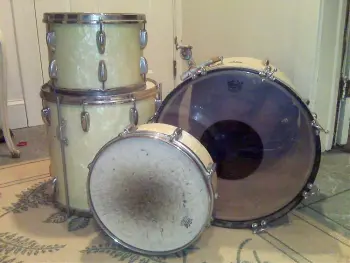 50's Radio King kit w/ single ply snare