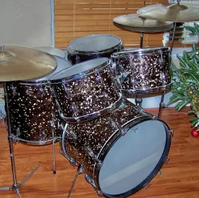 Slingy Capri Pearls