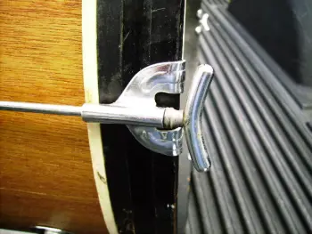 MIJ 20&quot; Bass