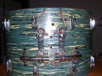 What Tom Mount Should Be Installed On This Ludwig Bass Drum?