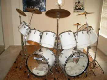 1978-79 Era Ludwig Vistalites?