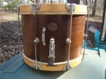 Slingerland Parade Drum Legion Heir?