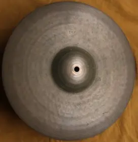 Need ID 12&quot; A Zildjian Hats.