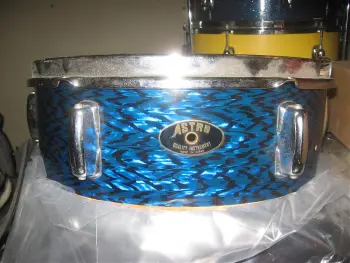 Astro blue onyx snare drum