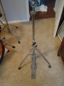 Slingerland Dynamo and Ludwig Hercules stands